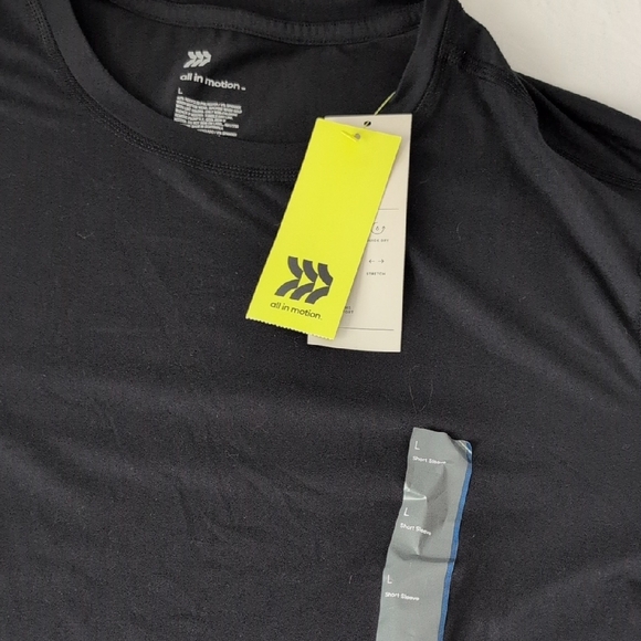 All in Motion Green Short Sleeve Tee - Picture 7 of 7